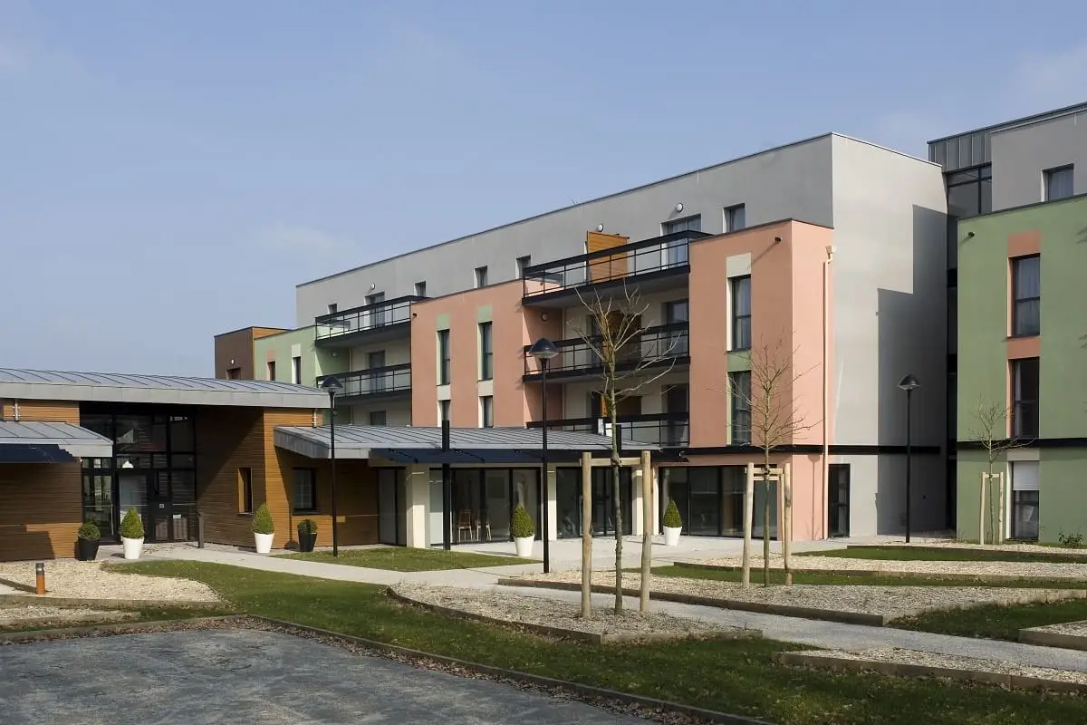 DOMITYS L’Arbre d’Or 0