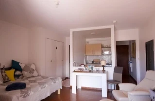 UNIVI Les Orangers 4