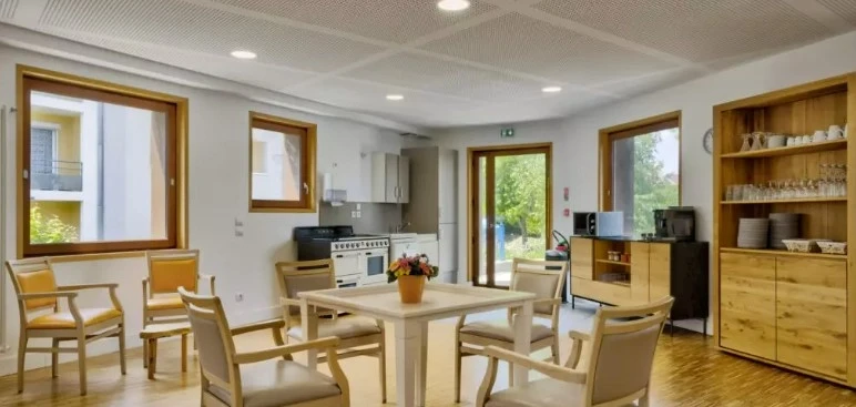 COLISEE Neuilly-Crimolois 0