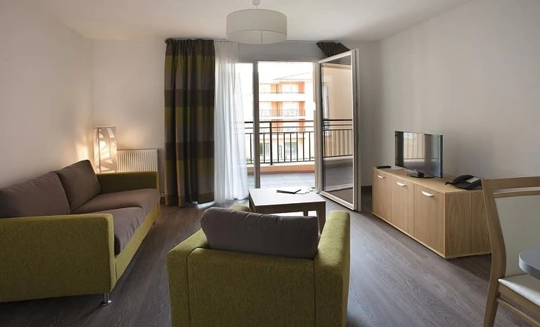 DOMITYS Les Cigales du Lubéron 1