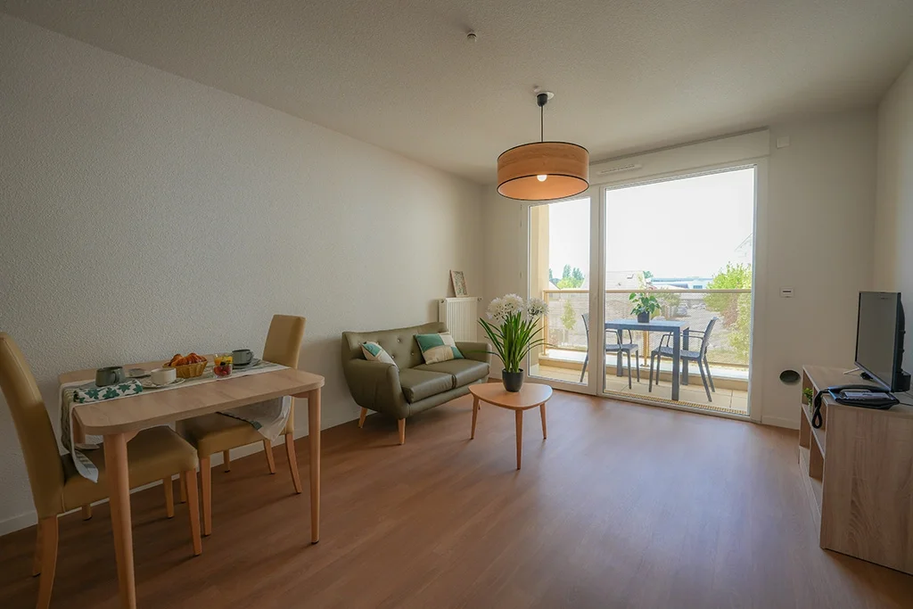 AQUARELIA Savigny-Le-Temple 1