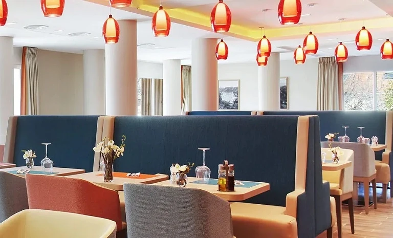 HAPPY SENIOR Le Château 2