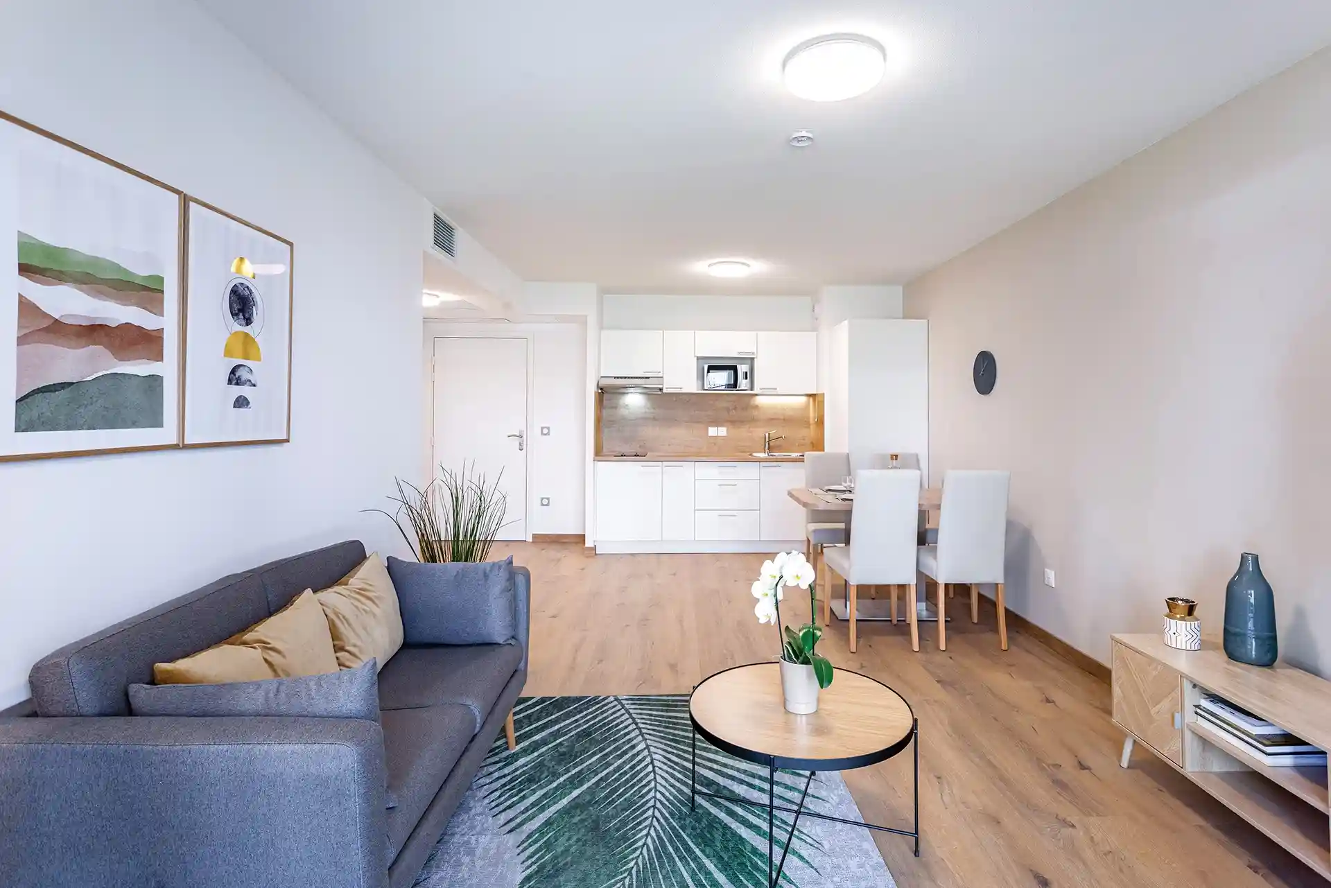 OVELIA Le Carré Joséphine 2