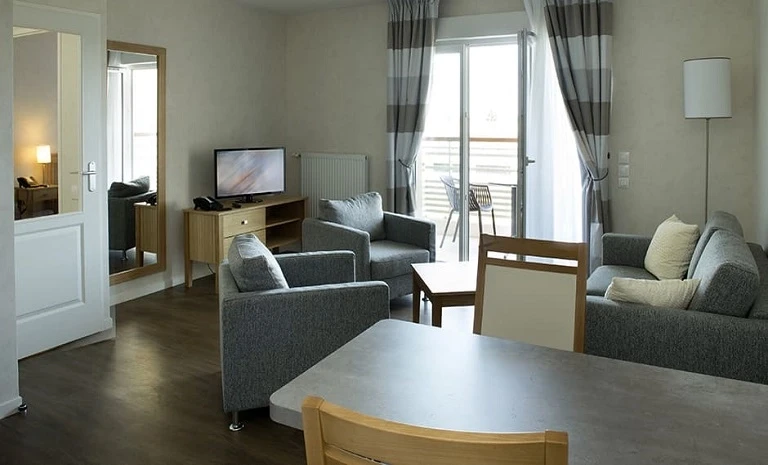 DOMITYS Le Chant des Lavandières 1