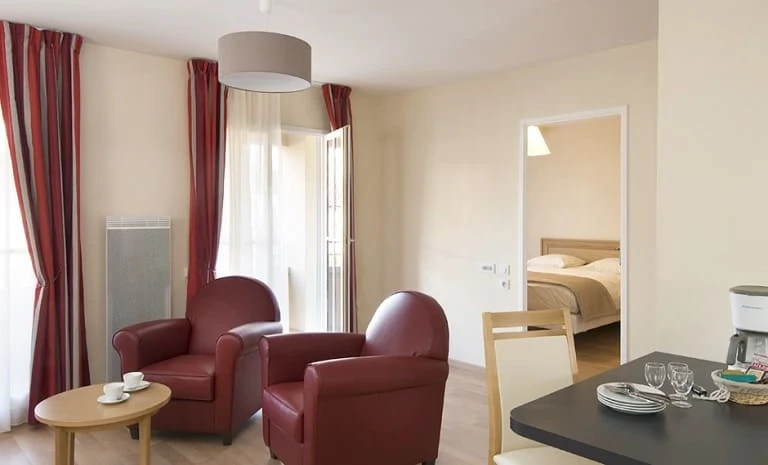 DOMITYS Les Jardins de Reverdy 1