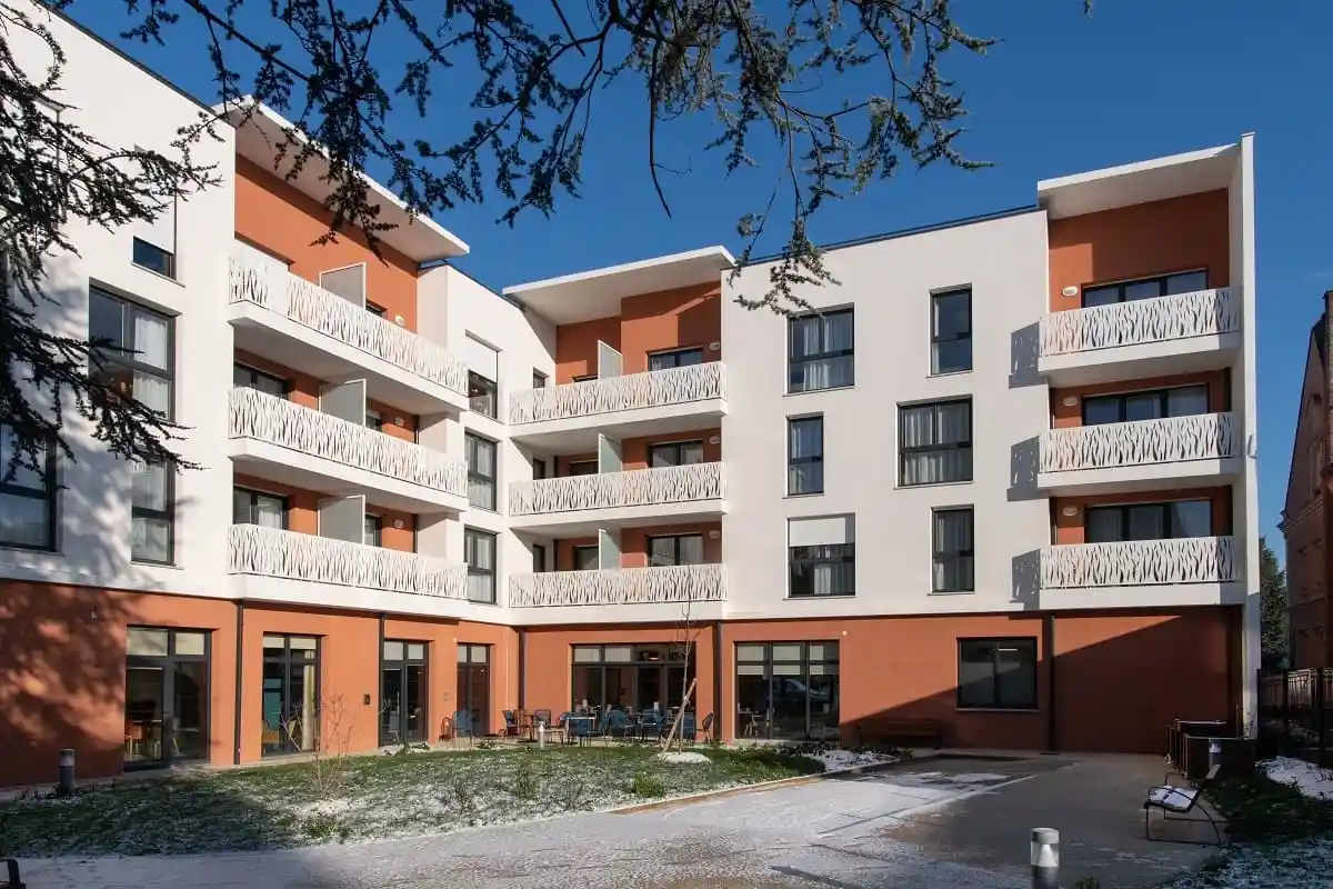 DOMITYS Les Notes Florales 0