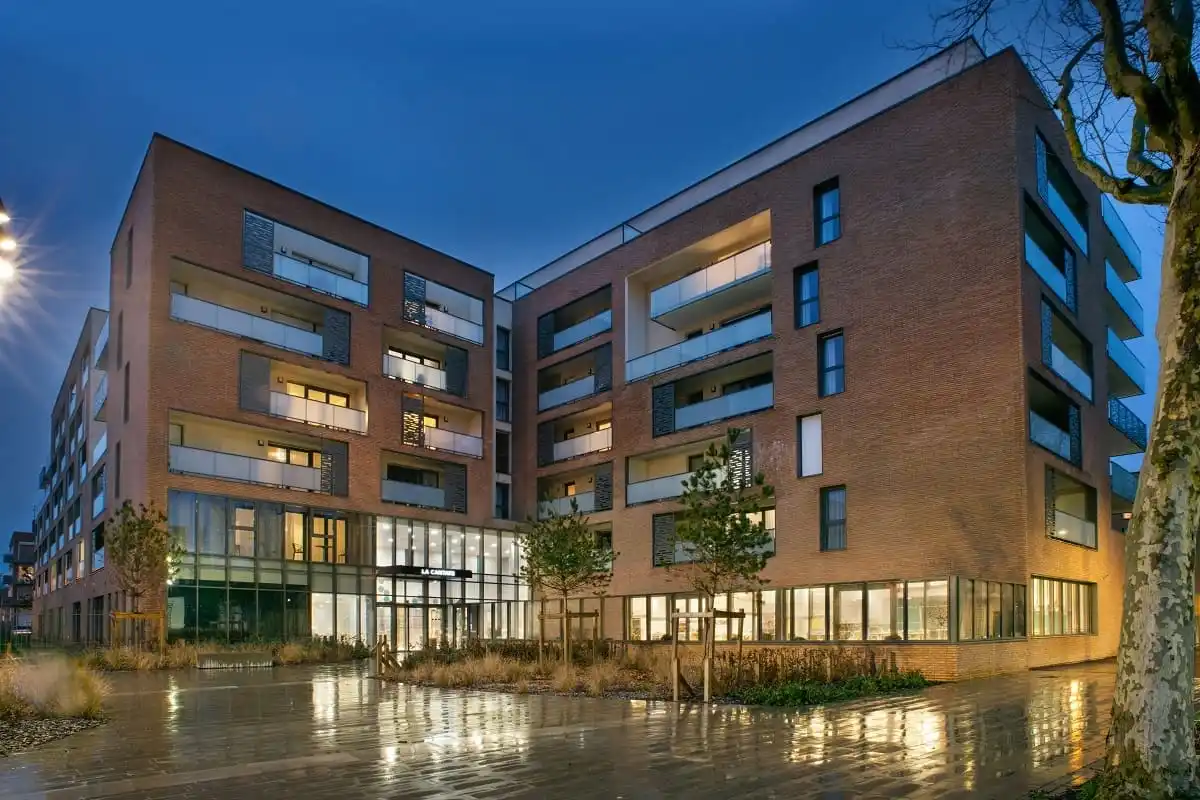 DOMITYS La Cantate 0