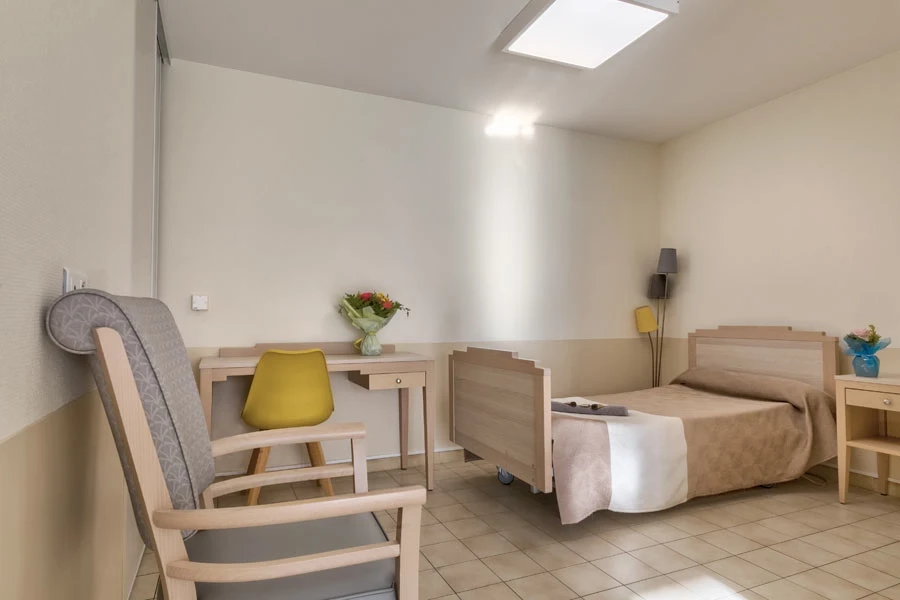 COLISÉE Belles Fontaines 5