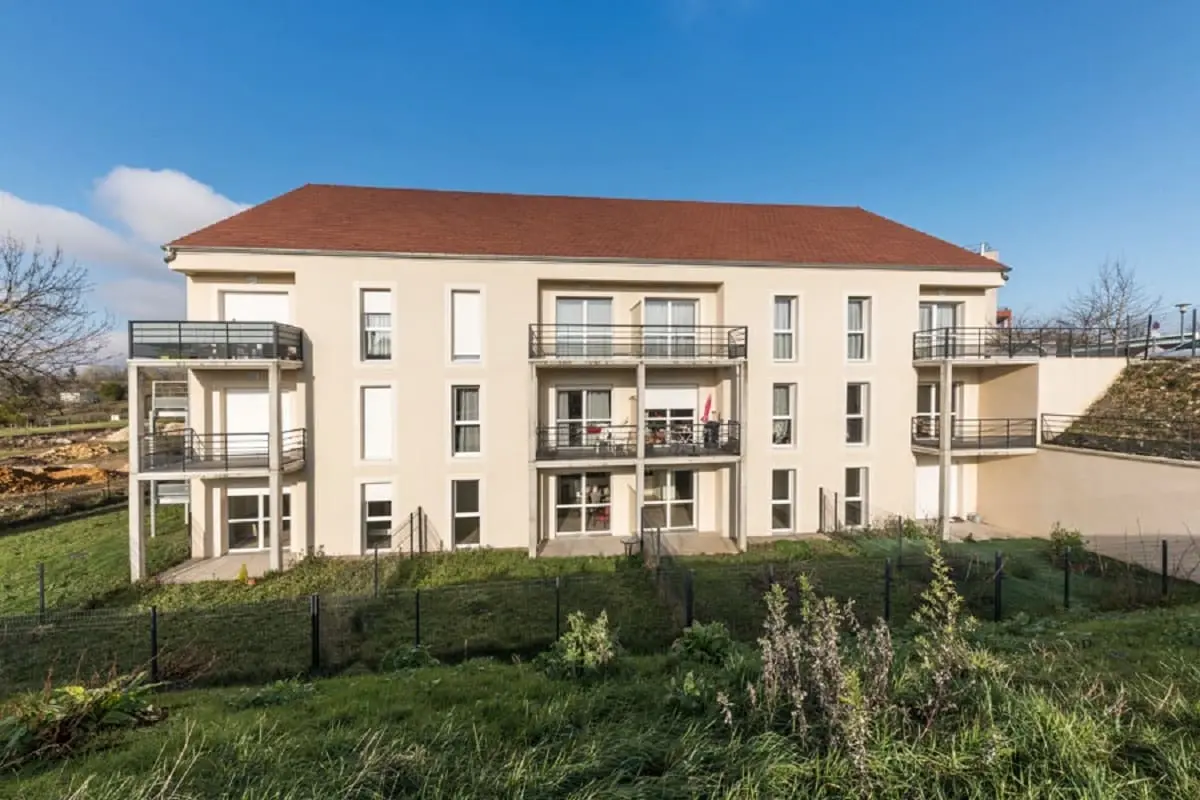 COLISÉE Pont de Loire 0