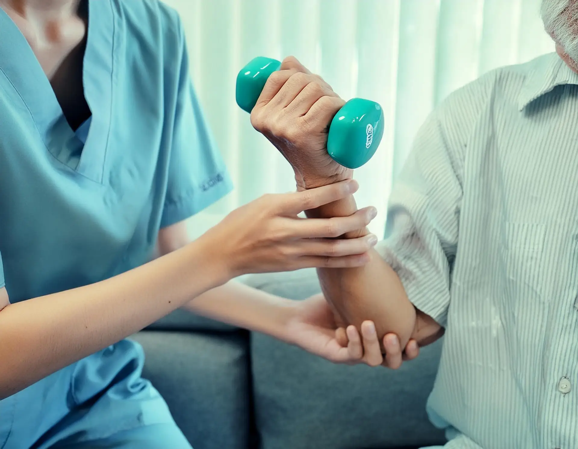 Quels professionnels de santé entourent les résidents en EHPAD ? 0