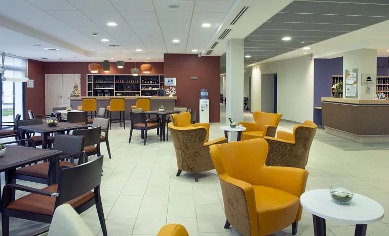 DOMITYS Le Carillon d’Or 4