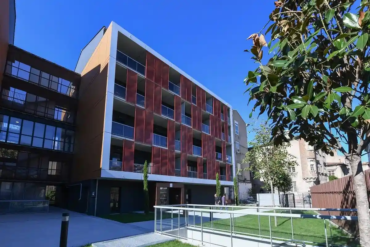 HAPPY SENIOR Le Carré Gambetta 0