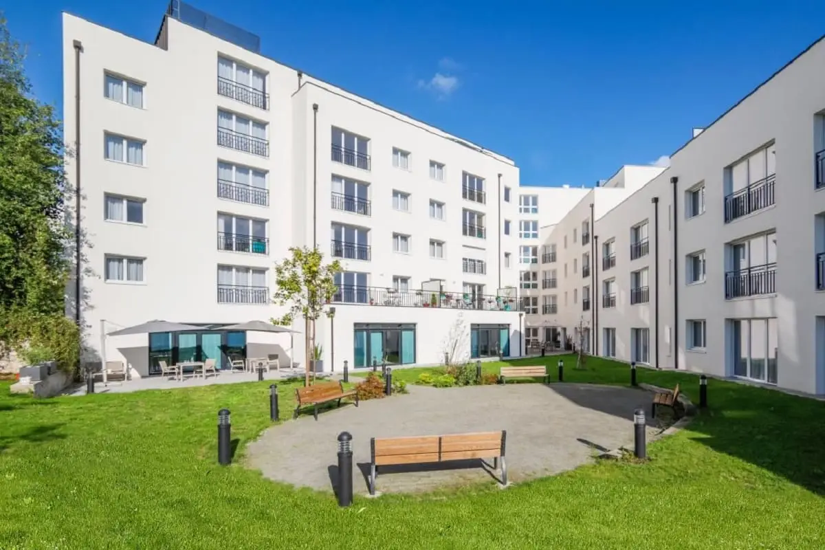 DOMUSVI Les Templitudes « Patio Serena » 0