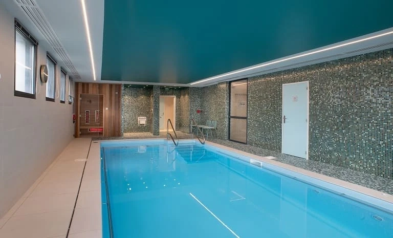 DOMITYS Les Robes d’Airain 6