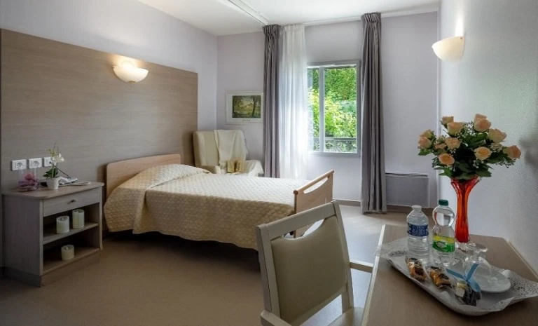 EMEIS Château de Champlâtreux 1