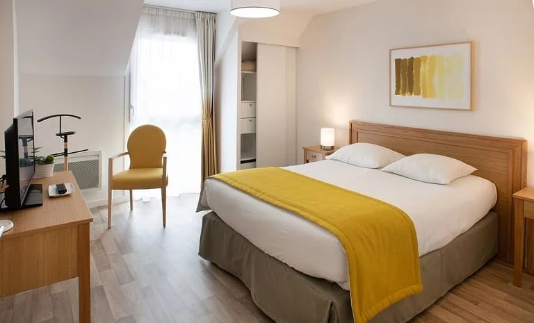 DOMITYS Les Mégalithes Roses 3