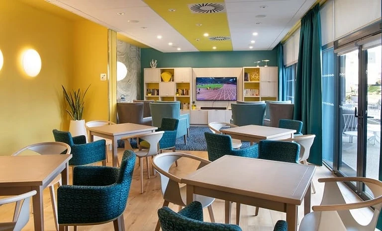 DOMITYS Les Mégalithes Roses 5