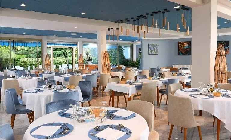 LES JARDINS D’ARCADIE Cannes 1