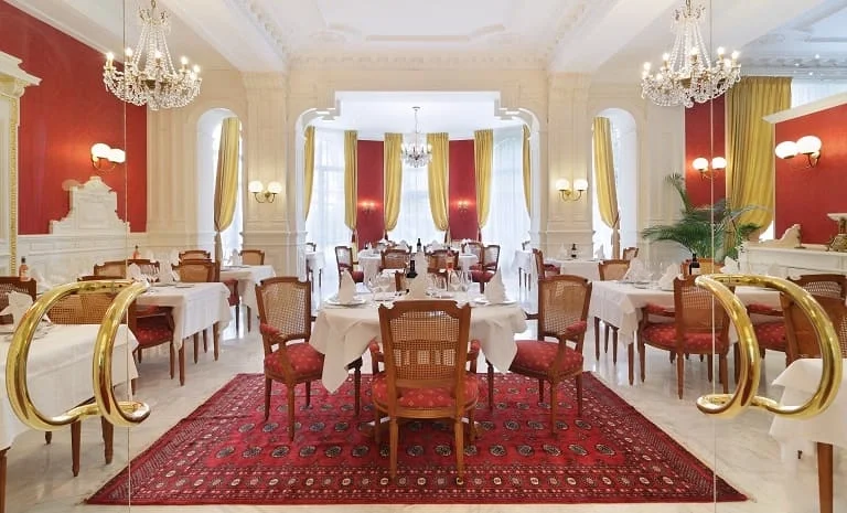 VILLA MEDICIS Besançon 5