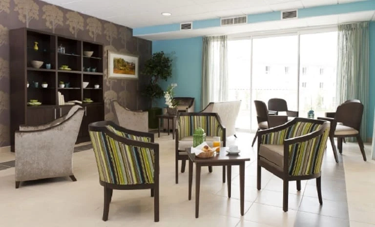 DOMUSVI La Bastide des Vignes 5