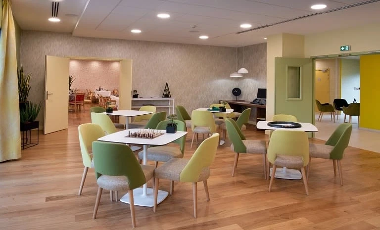 DOMITYS Le Fil de Soie 4