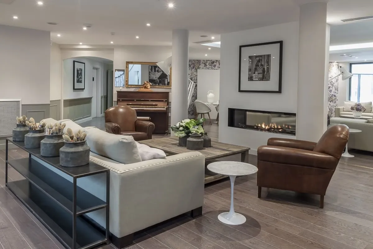 MONTANA Bouc-Bel-Air 0