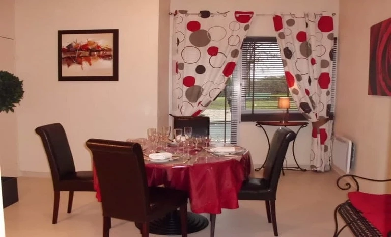 EMEIS Sainte-Clotilde 1