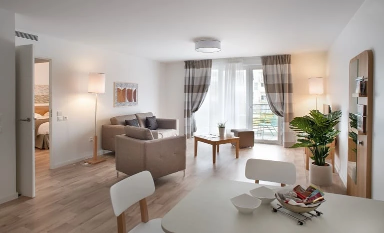 DOMITYS Les Lanternes Bleues 1