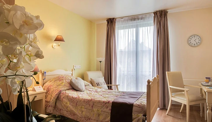 DOMUSVI Château de la Source 5