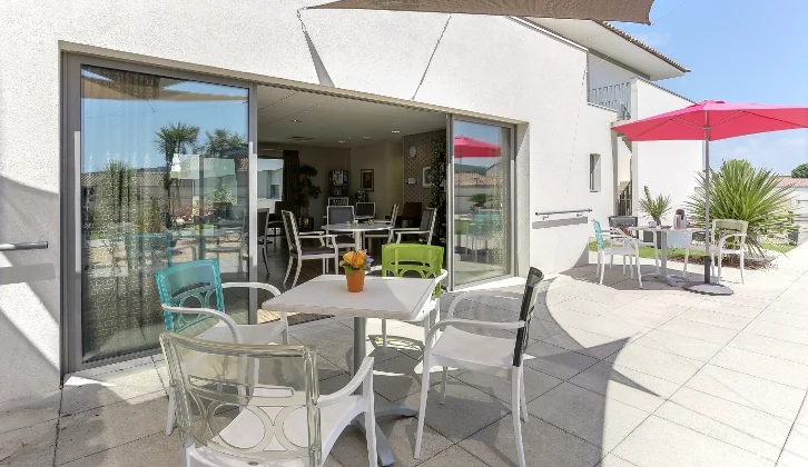 DOMUSVI Le Grand Chai 6