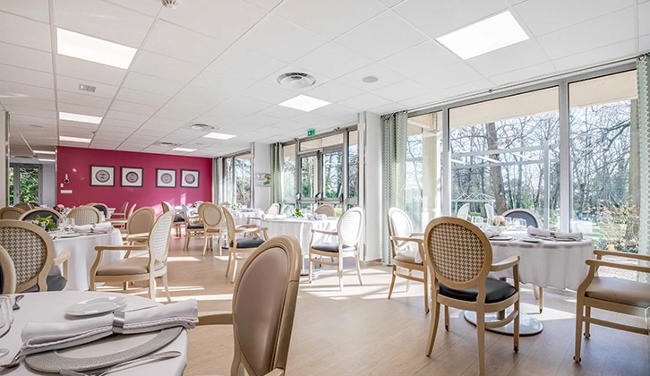 DOMUSVI Le Parc de Montfort 8