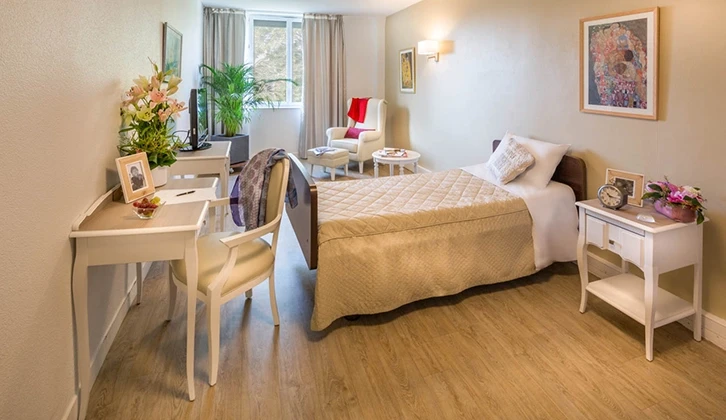 DOMUSVI La Roseraie 1