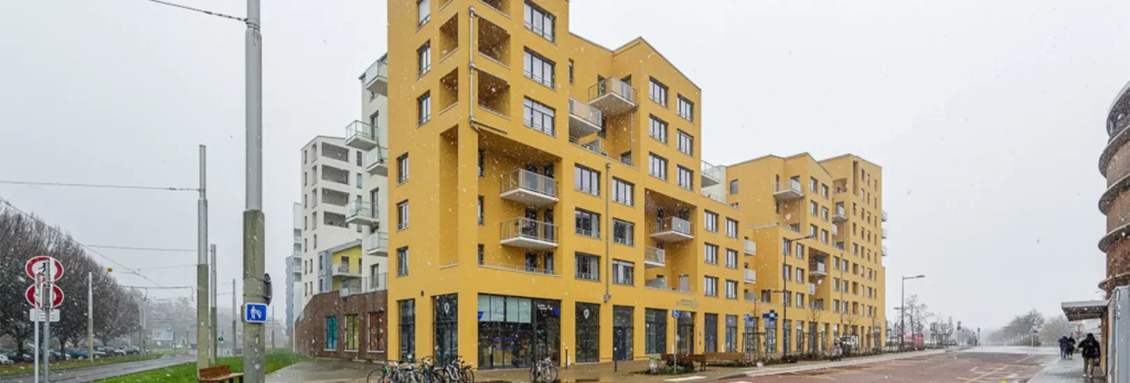 HAPPY SENIOR La Rotonde 0