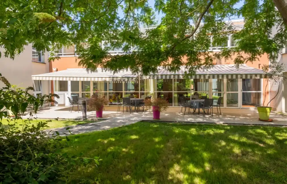 EMEIS Résidence le Clos d’Etrechy 0