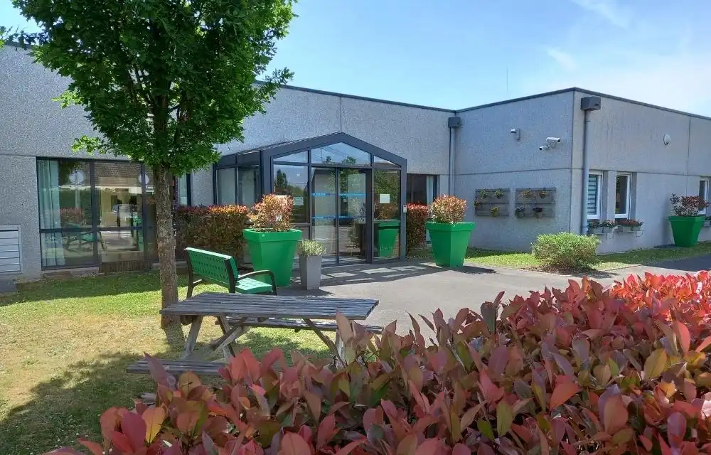 EMEIS Résidence la Reine des Prés 0