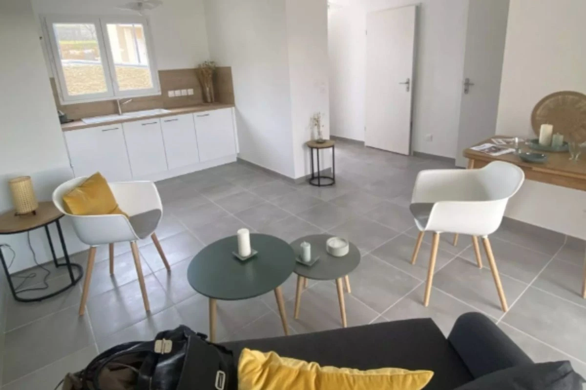 MAISON DE BLANDINE Faramans 1