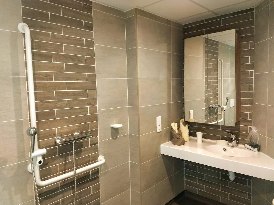 EMEIS Maison Bleue 2