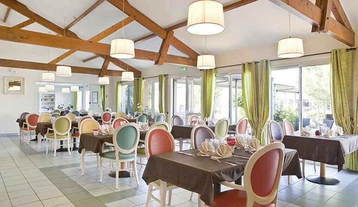 DOMUSVI Le Jardin des Loges 1