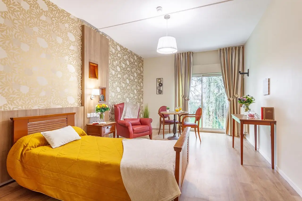 DOMUSVI Marguerite Meyzieu 1