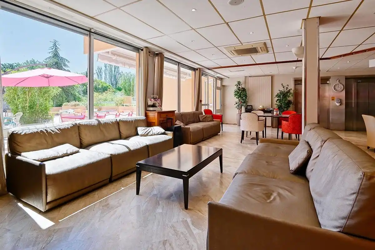 DOMUSVI Les Blacassins 2