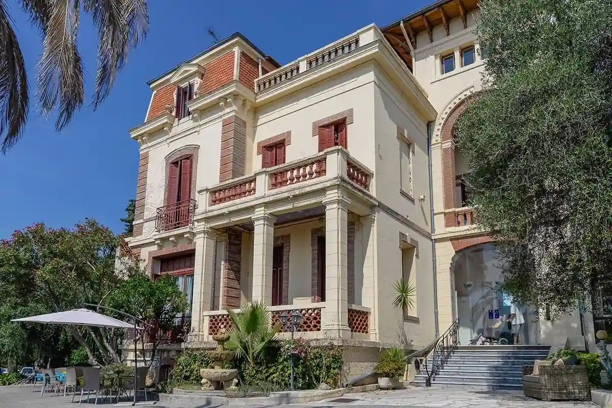 DOMUSVI Le Château de la Brague 0