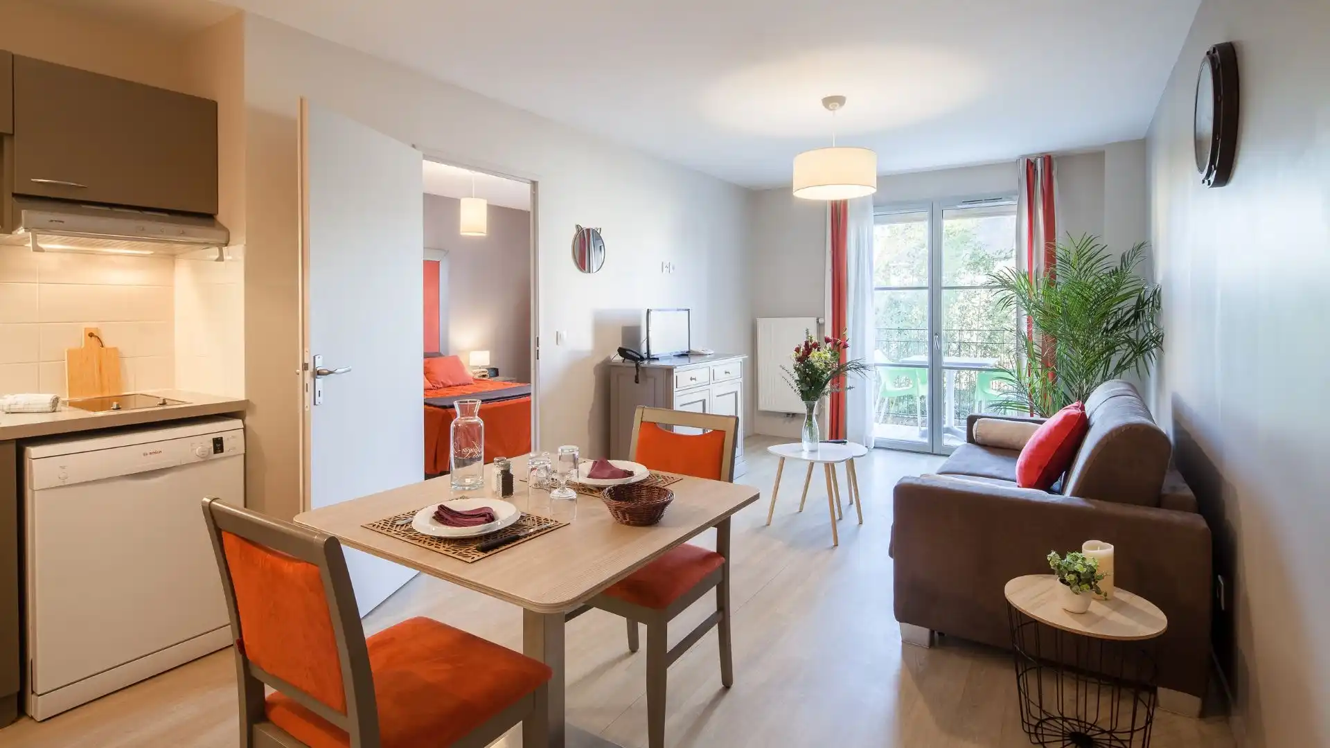 HAPPY SENIOR Adamoise 5