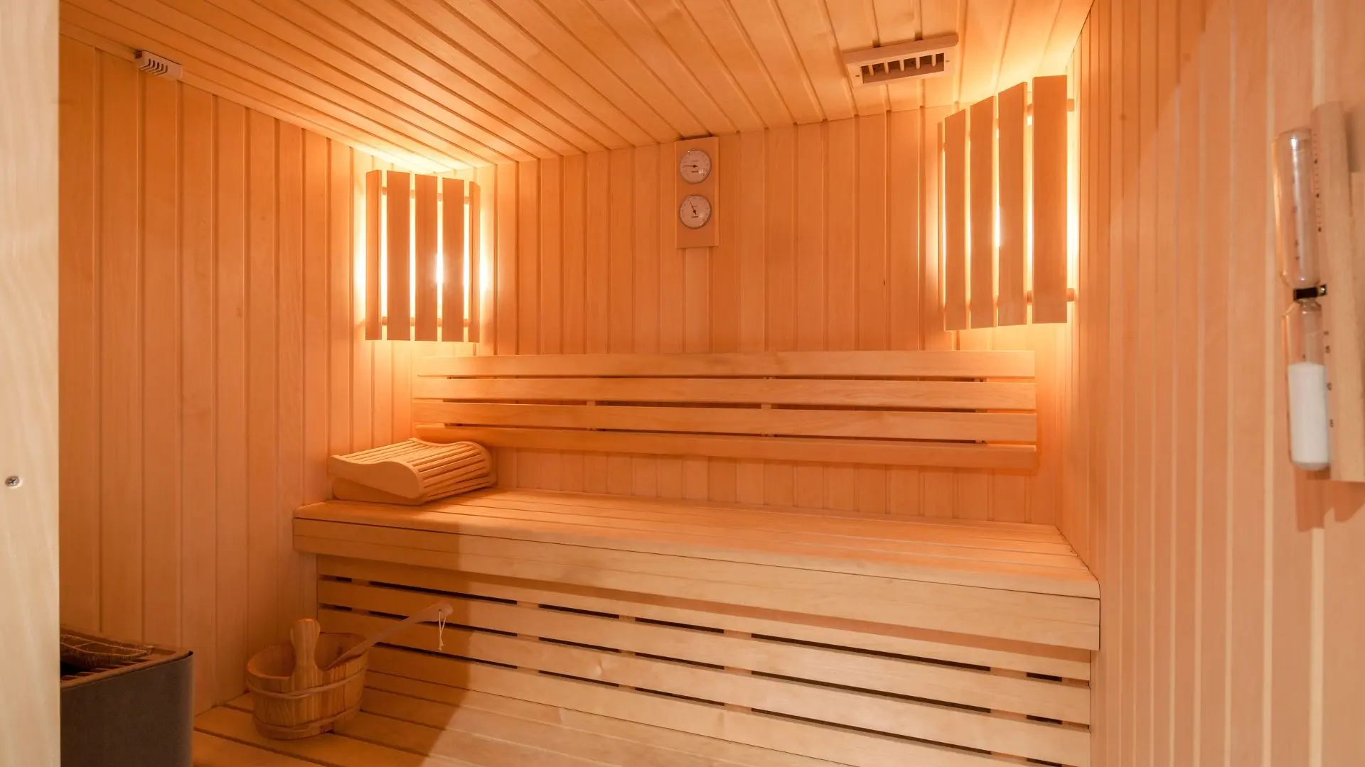 HAPPY SENIOR Adamoise 4