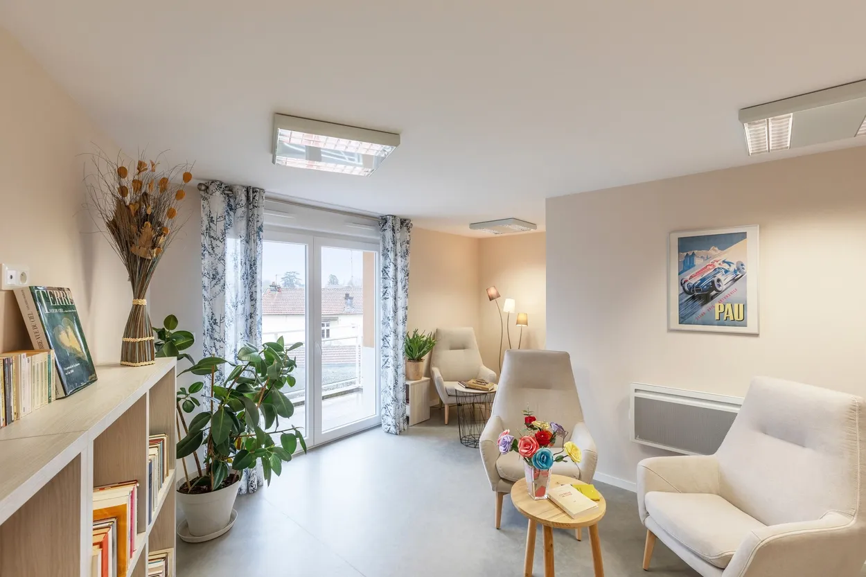 HAPPY SENIOR Henriade 7