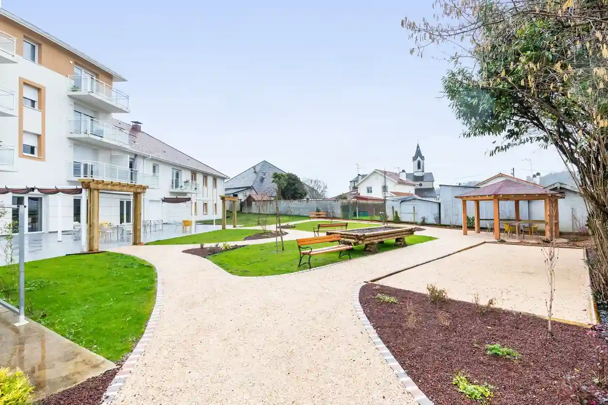 HAPPY SENIOR Henriade 2