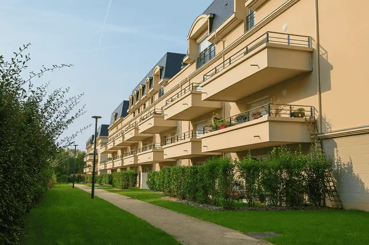 STELLA Emerainville 4