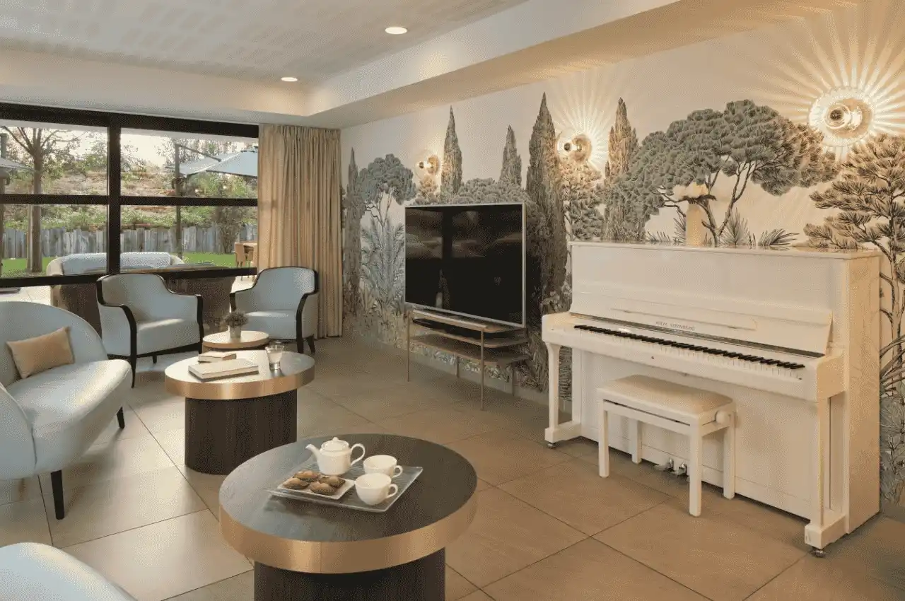 STELLA Marseille Prado 9