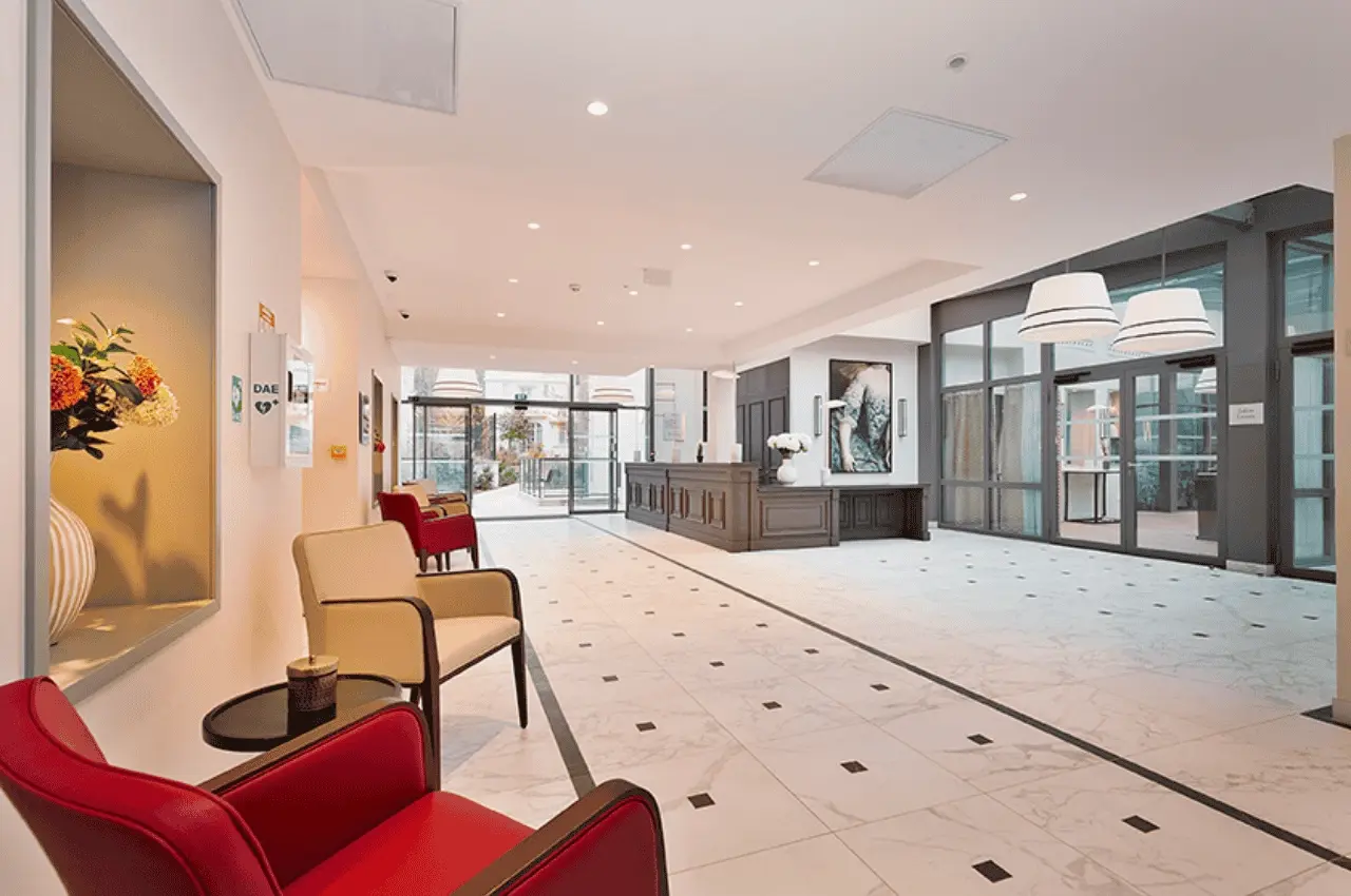 STELLA Saint-Mandé 8