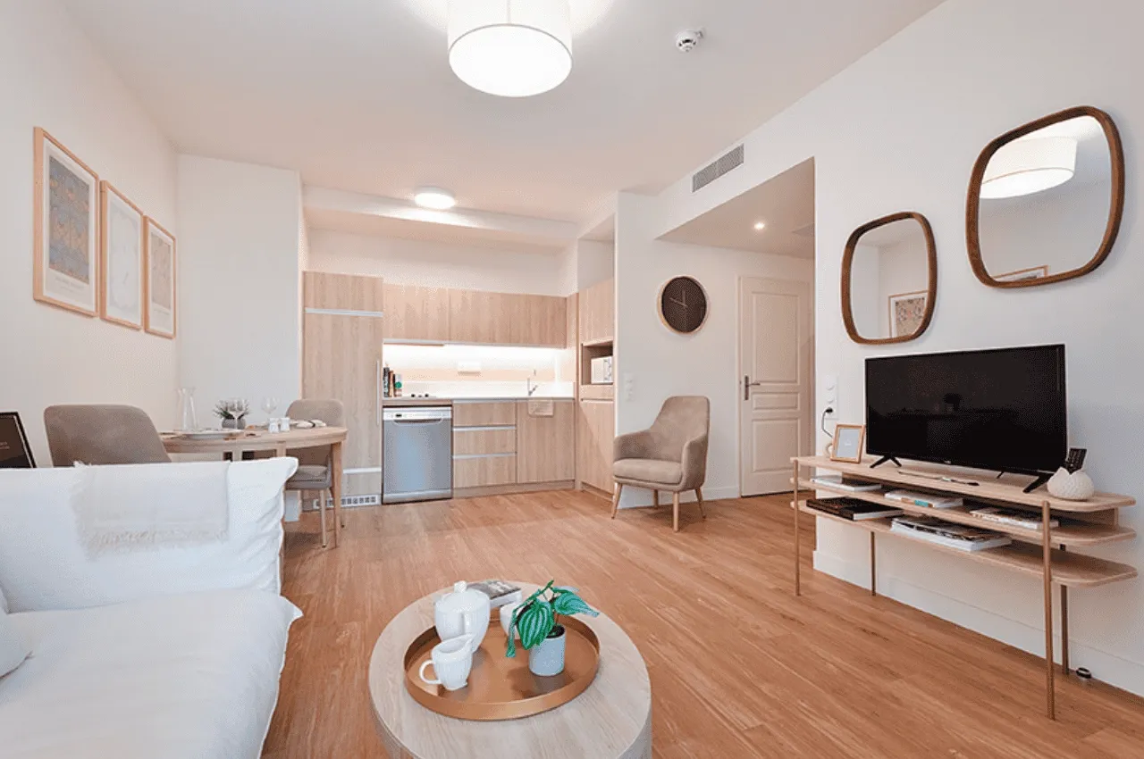 STELLA Saint-Mandé 2