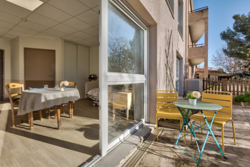 colisee-france-residence-services-senior-les-lauriers-roses-marseille-11